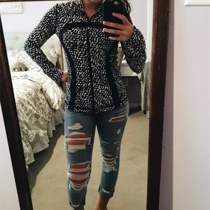 women’s lululemon black and white jacket